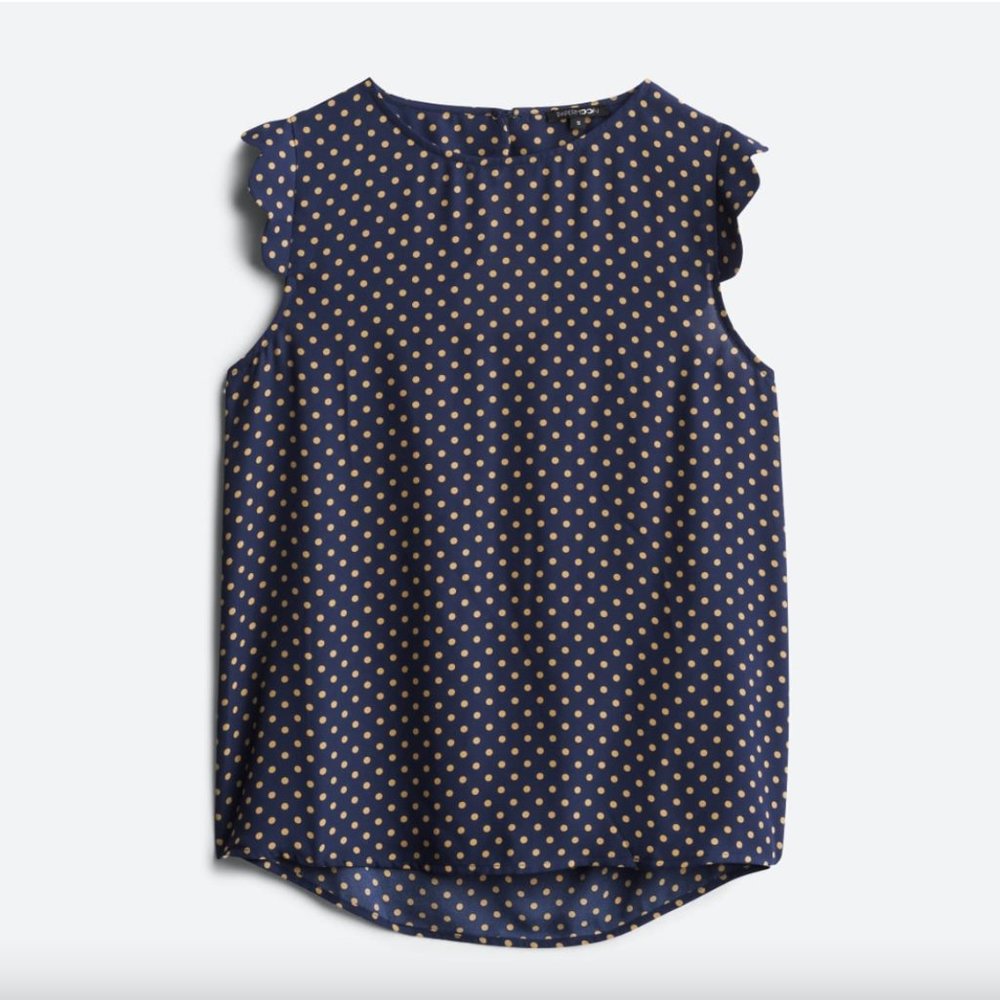 NWOT Papermoon Tinlee Scallop Back Blouse (XL)